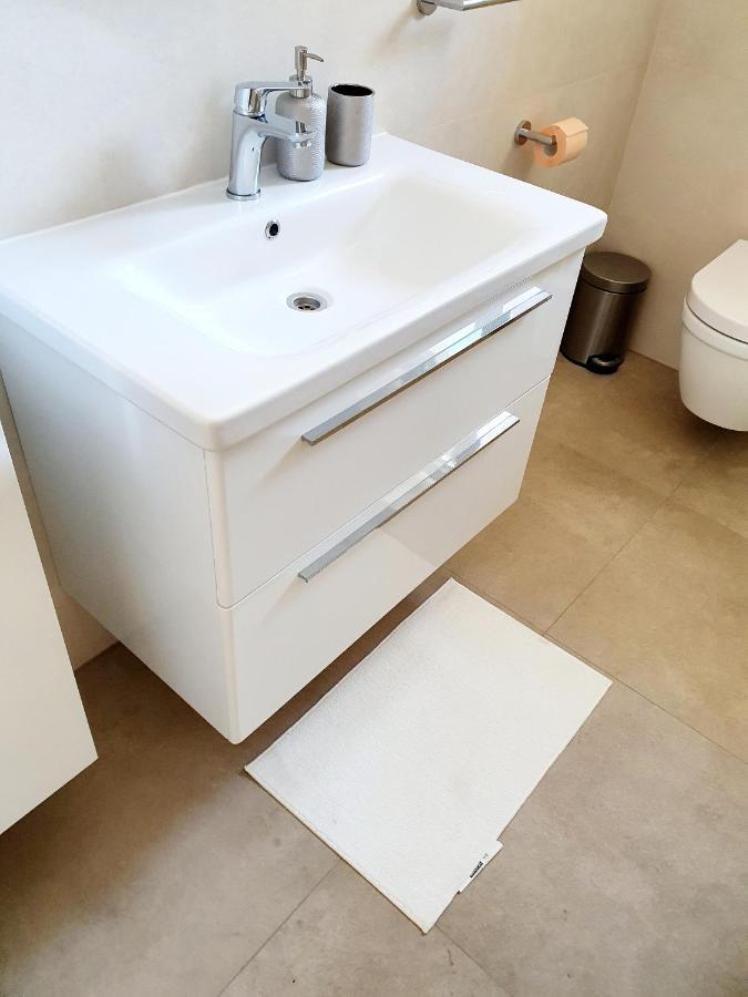 Katic Apartments Сплит Экстерьер фото